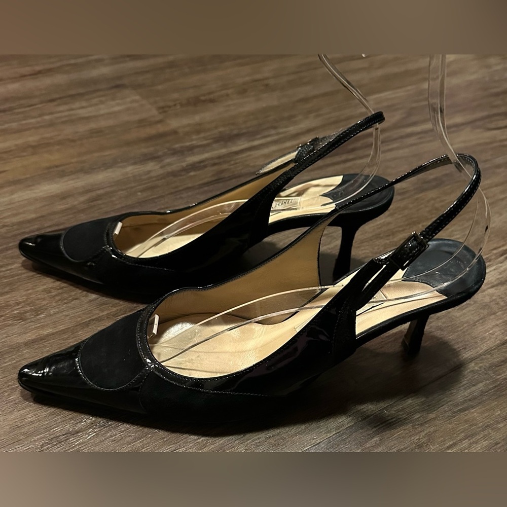 Jimmy Choo Black Patent Leather and Suede Kitten Heel Slingbacks. Size 39
